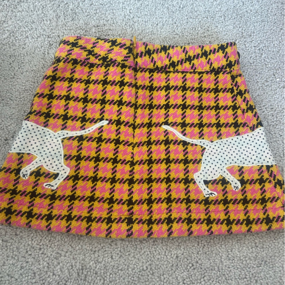 Mini Boden Yellow and Pink Houndstooth Skirt with Dog Design - Picture 4 of 5